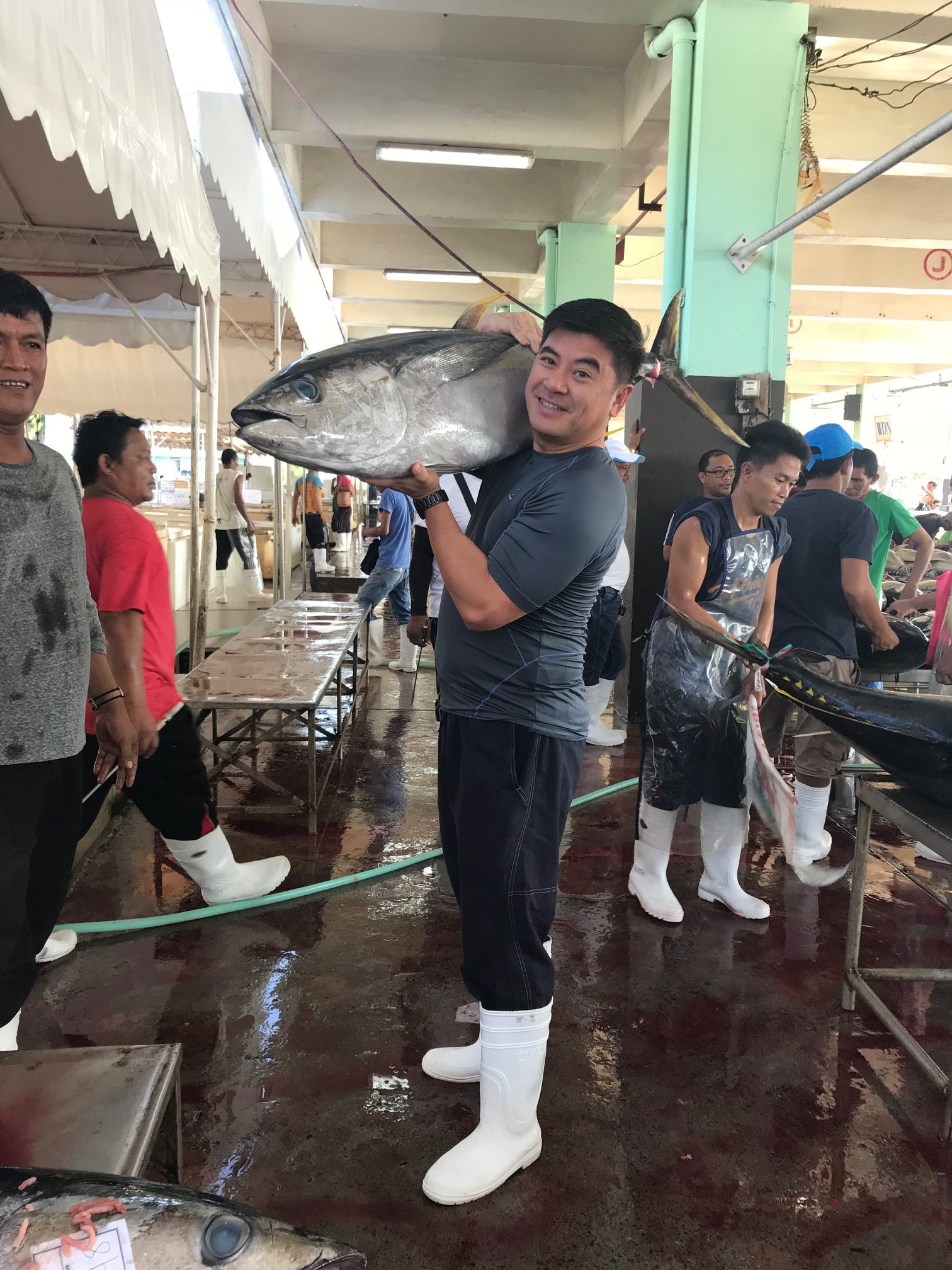 Vinaquality seafood handling operation